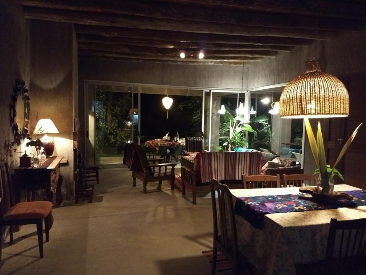 Casa Los Cerezos En Chacras De Coria Buitenkant foto