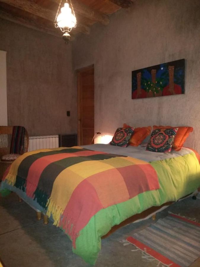 Casa Los Cerezos En Chacras De Coria Buitenkant foto